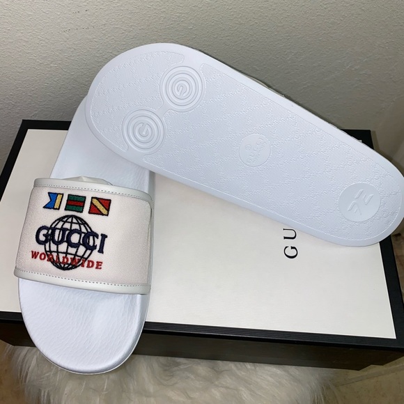 New💕Men’s Gucci world slides - Picture 6 of 7